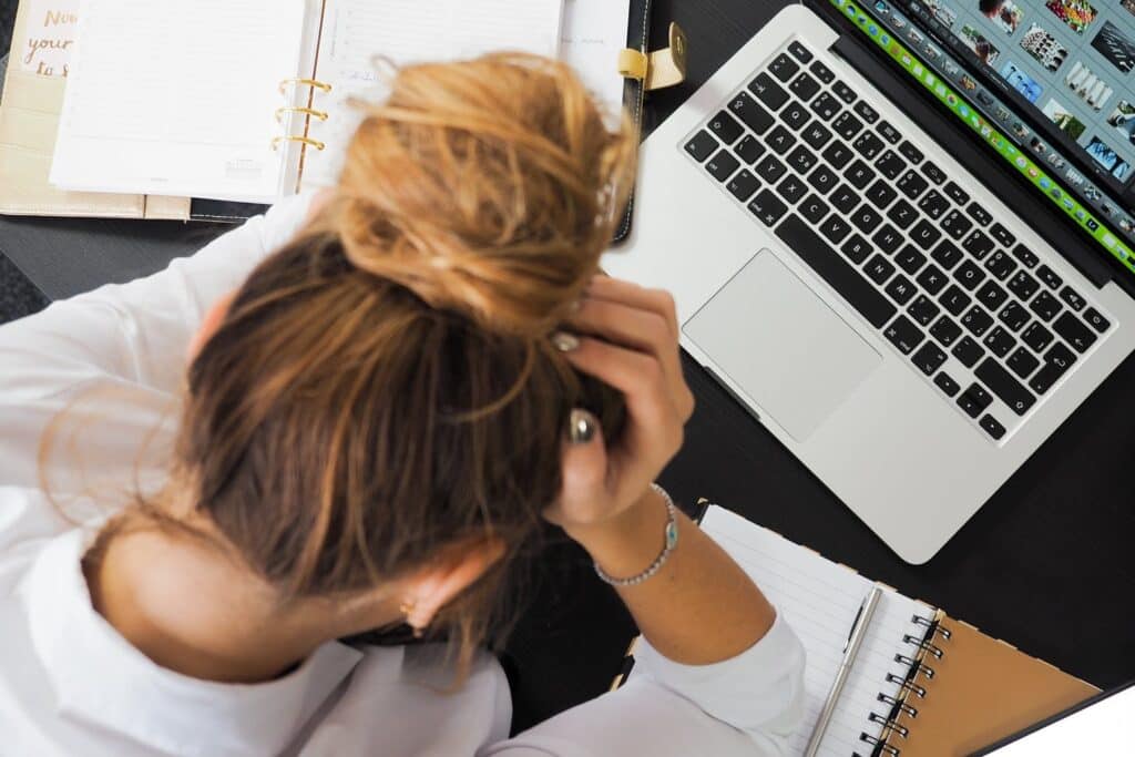 Stress lass nach: 6 Tipps, die dir helfen, Mental Load zu reduzieren